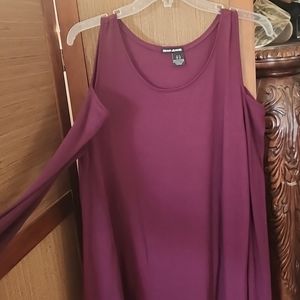 DKNY COLD SHOULDER TOP